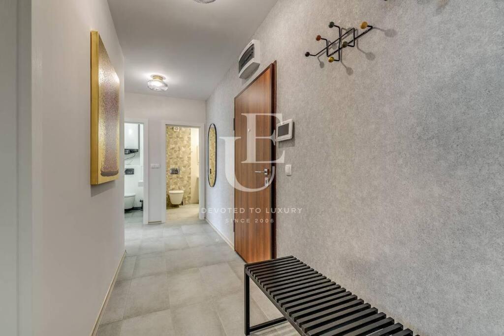 Madrid: A Modern 2-Bedroom Apartment With Parking Sofia Eksteriør bilde